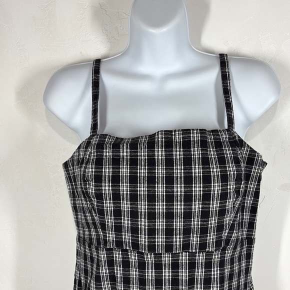 Hollister Black and White Plaid Dress size medium - Picture 2 of 10